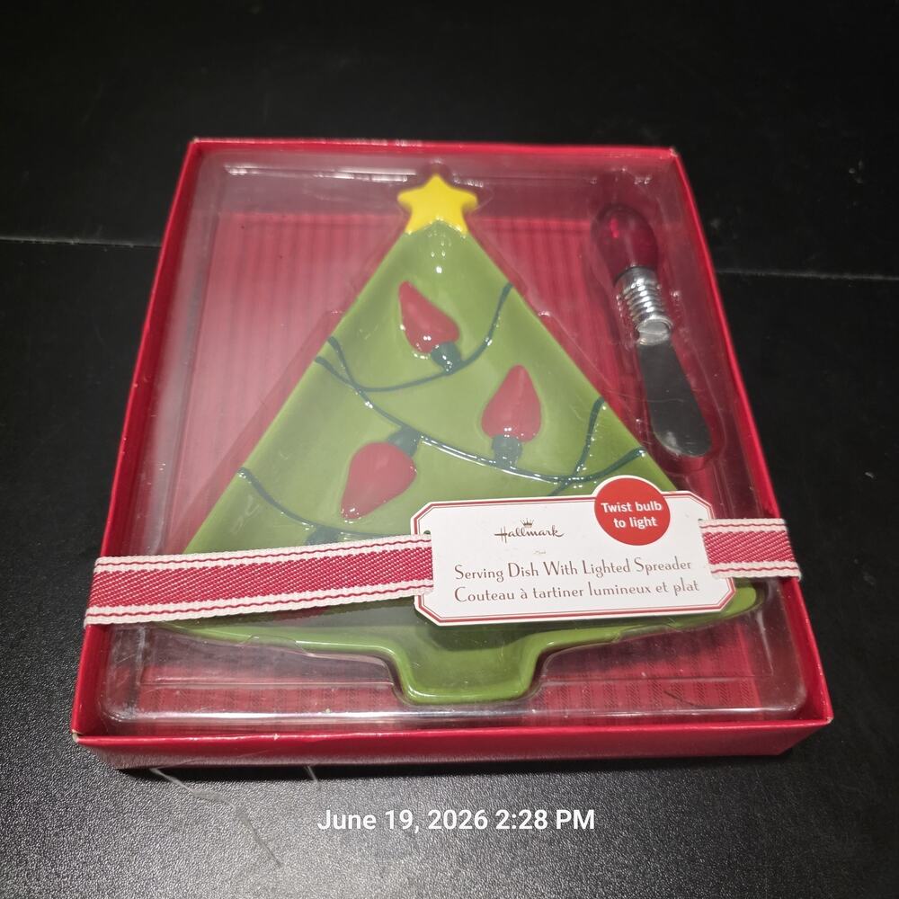 Hallmark Christmas Tree Serving Dish With Lighted Spreader Box 1DMP1289